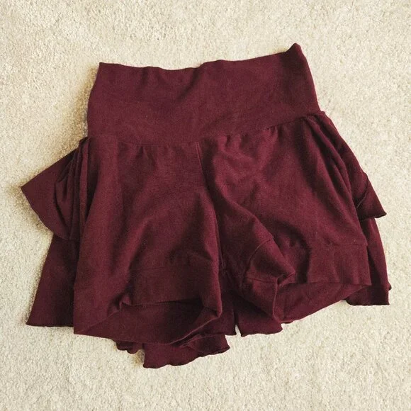 Harmonic threads bustle shorts